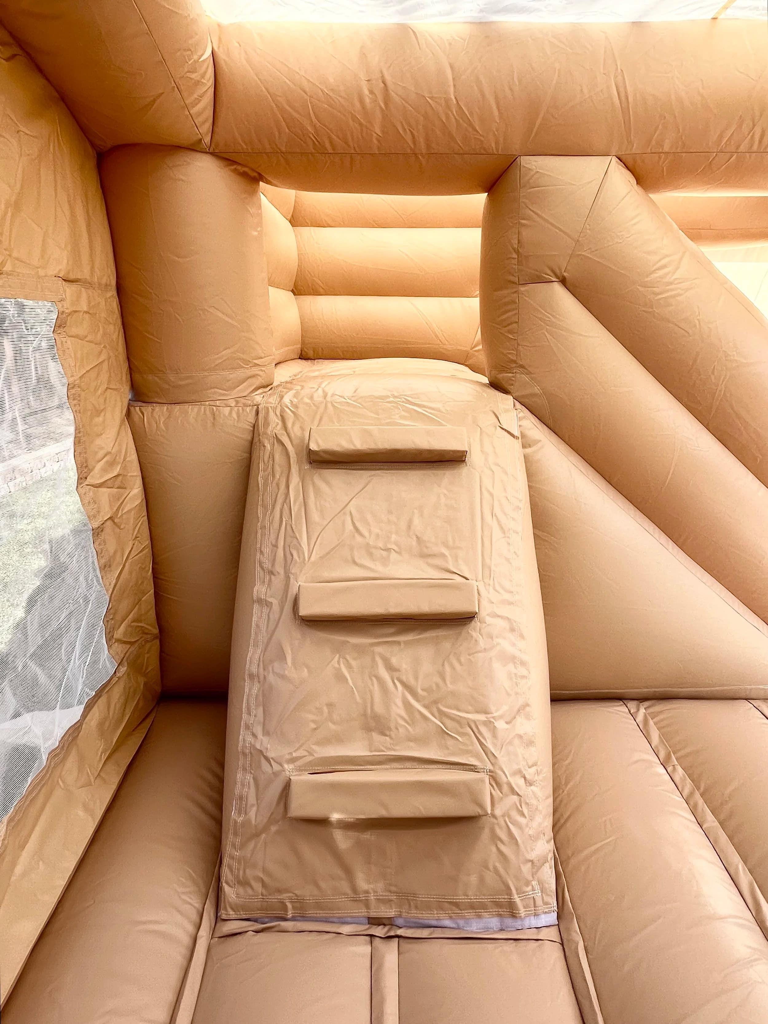 ‘SAND VILLA’ BOUNCE HOUSE + SLIDE - Photo 5