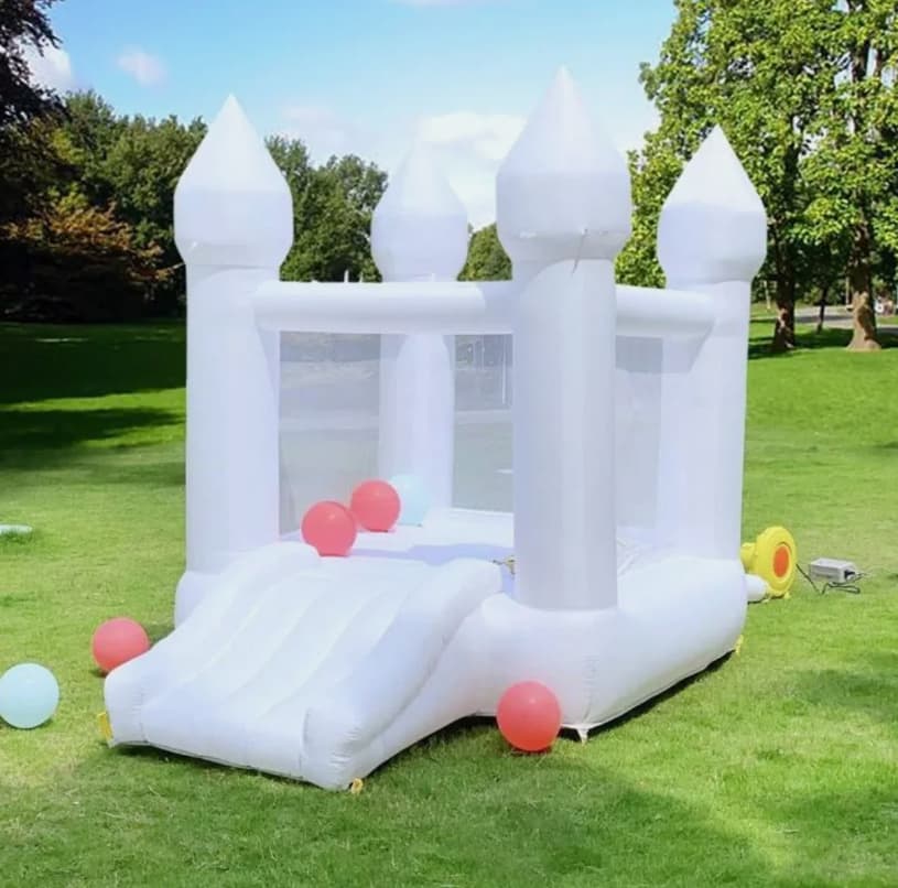 ‘MINI WHITE CASTLE’